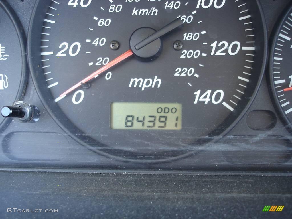 2000 Protege ES - Highlight Silver Metallic / Gray photo #16