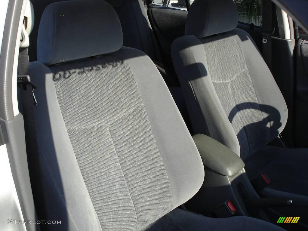 2000 Protege ES - Highlight Silver Metallic / Gray photo #22