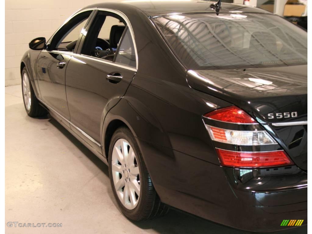 2008 S 550 Sedan - Black / Black photo #7