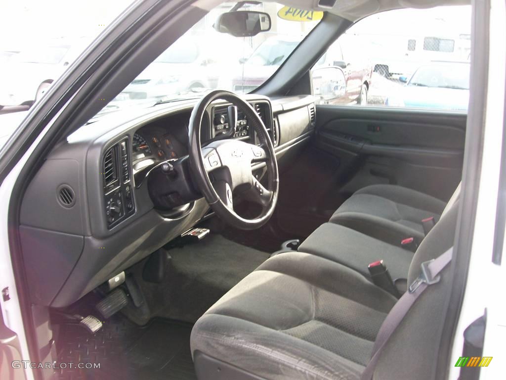 2004 Silverado 2500HD LS Extended Cab 4x4 - Summit White / Dark Charcoal photo #4