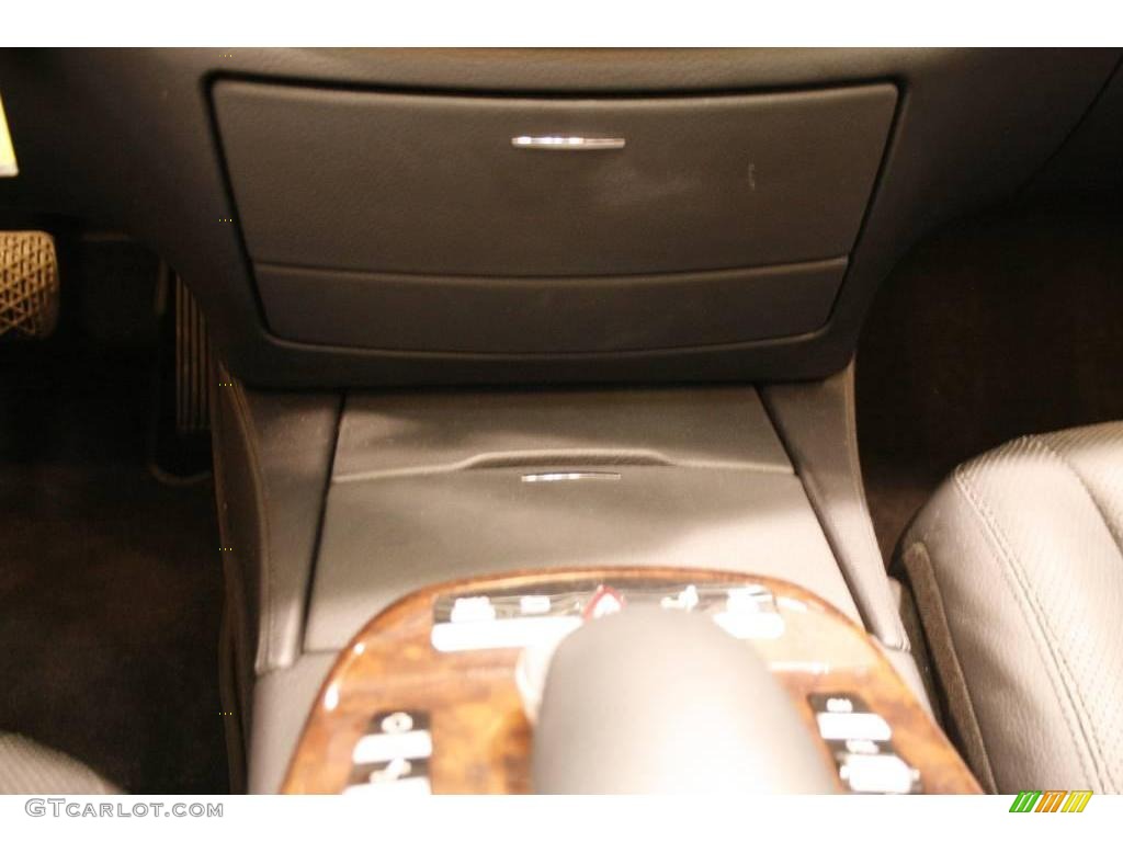 2008 S 550 Sedan - Black / Black photo #33