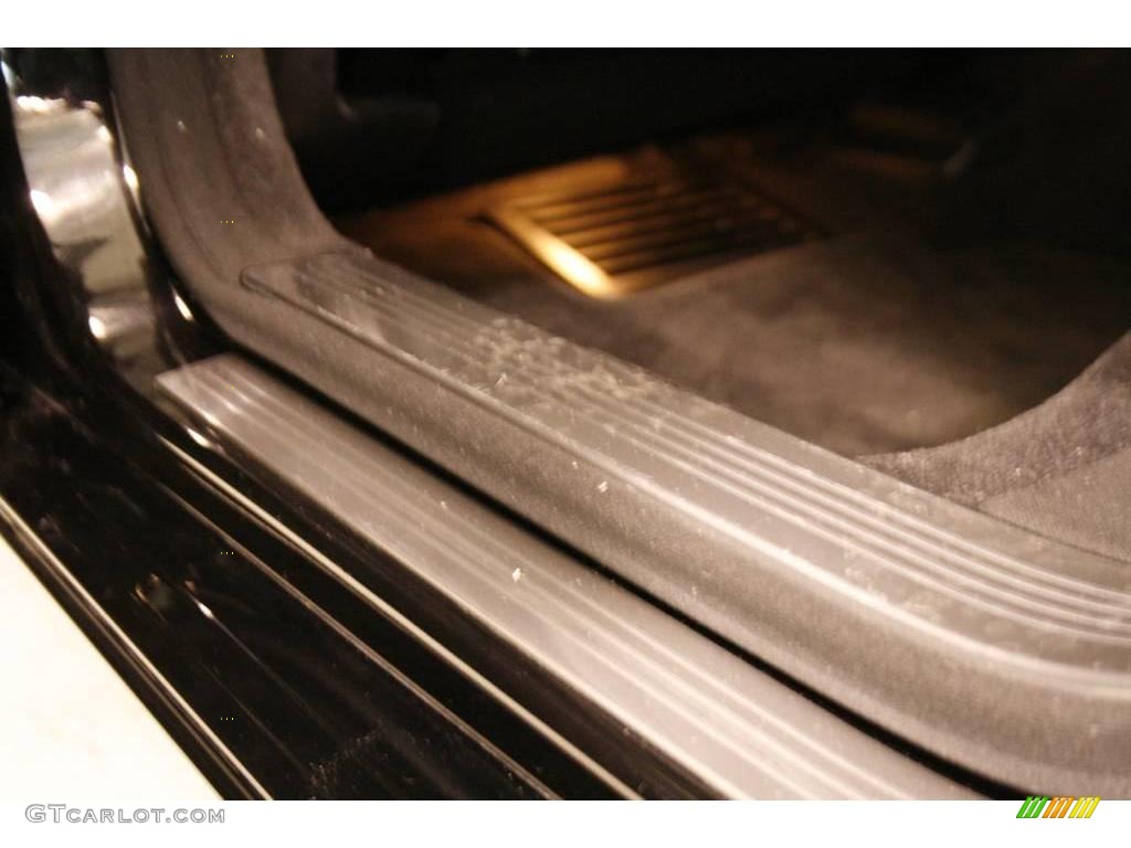 2008 S 550 Sedan - Black / Black photo #40