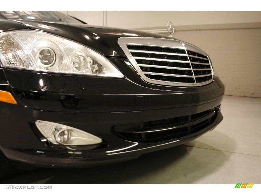 2008 S 550 Sedan - Black / Black photo #57