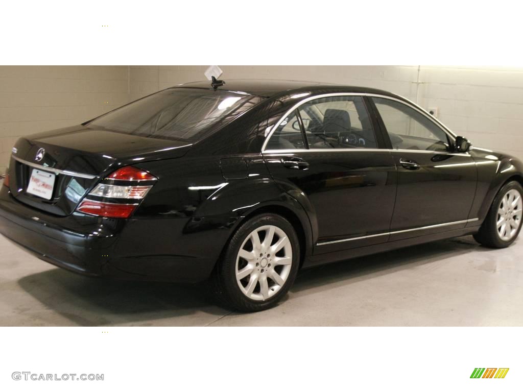 2008 S 550 Sedan - Black / Black photo #59
