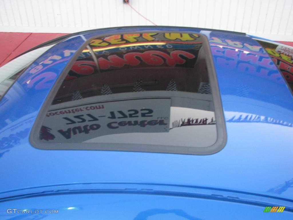 2002 Eclipse RS Coupe - Chrome Blue Pearl / Black photo #19