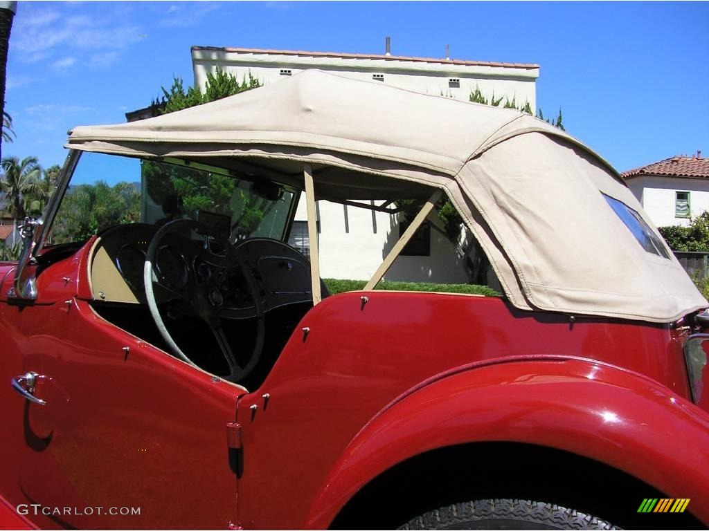 1952 TD Roadster - MG Red / Tan photo #23