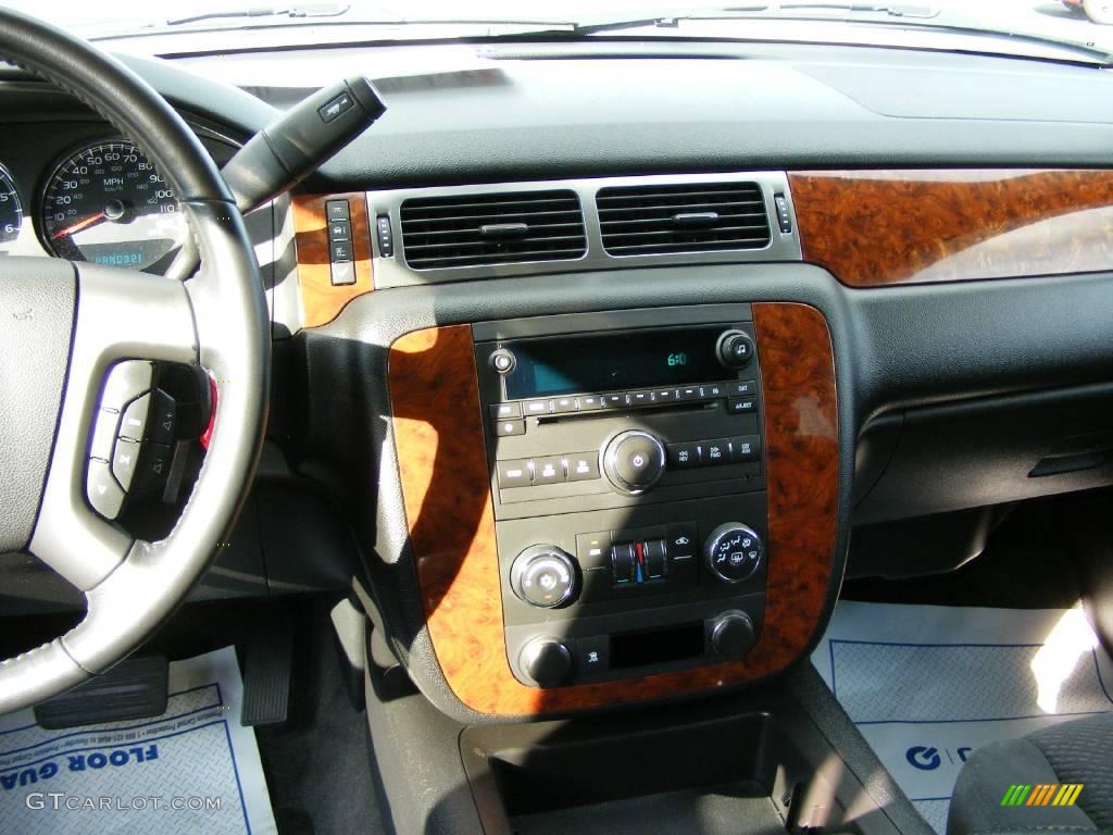 2007 Tahoe LT 4x4 - Summit White / Dark Titanium/Light Titanium photo #14