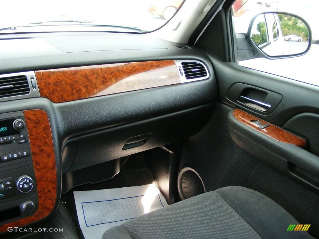 2007 Tahoe LT 4x4 - Summit White / Dark Titanium/Light Titanium photo #15