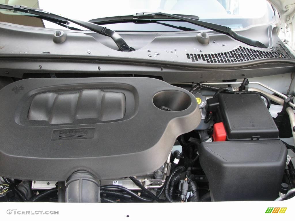 2008 HHR LS - Summit White / Gray photo #15