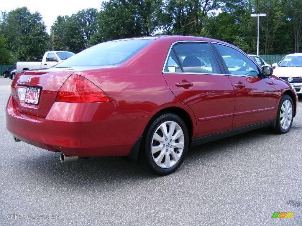 2007 Accord SE V6 Sedan - Moroccan Red Pearl / Gray photo #5