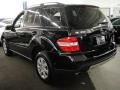Black - ML 350 4Matic Photo No. 12