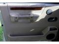 2000 White Gold Land Rover Discovery II   photo #85