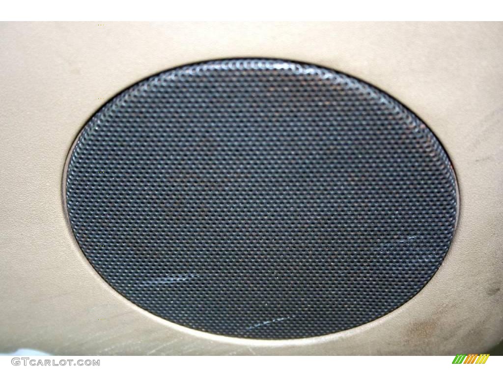 2000 Discovery II  - White Gold / Bahama photo #114