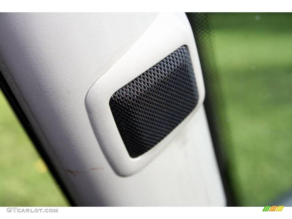 2000 Discovery II  - White Gold / Bahama photo #119