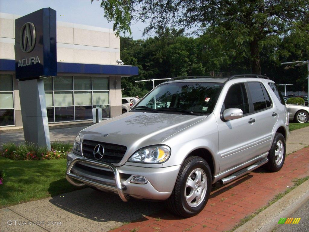 2003 ML 320 4Matic - Brilliant Silver Metallic / Charcoal photo #1