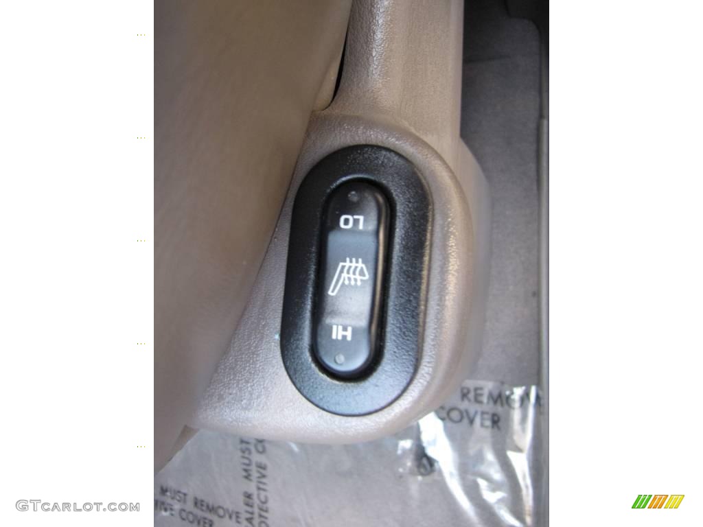 2002 PT Cruiser Dream Cruiser Series 1 - Inca Gold Pearlcoat / Taupe photo #12