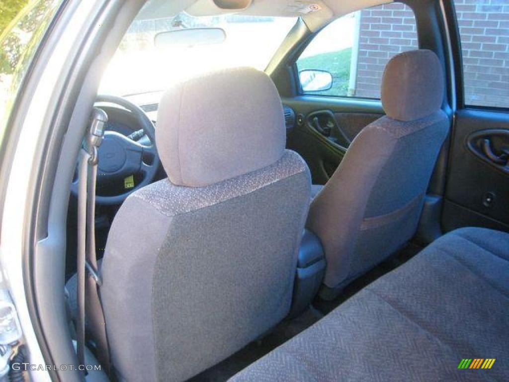 2003 Cavalier LS Sedan - Ultra Silver Metallic / Graphite Gray photo #20