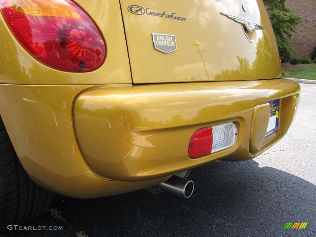 2002 PT Cruiser Dream Cruiser Series 1 - Inca Gold Pearlcoat / Taupe photo #27