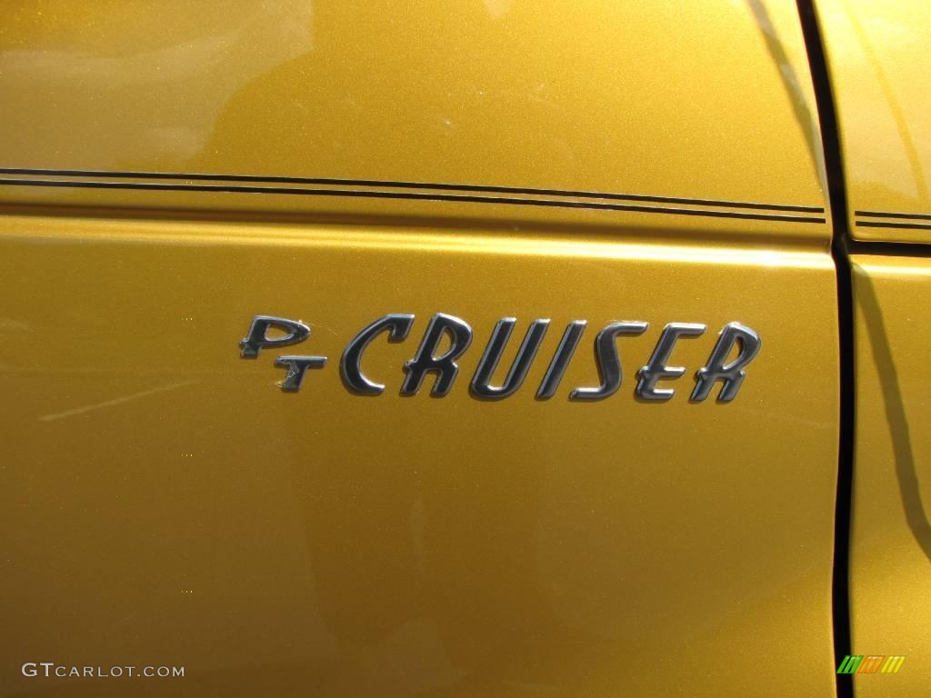 2002 PT Cruiser Dream Cruiser Series 1 - Inca Gold Pearlcoat / Taupe photo #32