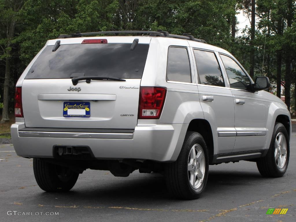 2005 Grand Cherokee Limited - Bright Silver Metallic / Dark Khaki/Light Graystone photo #4