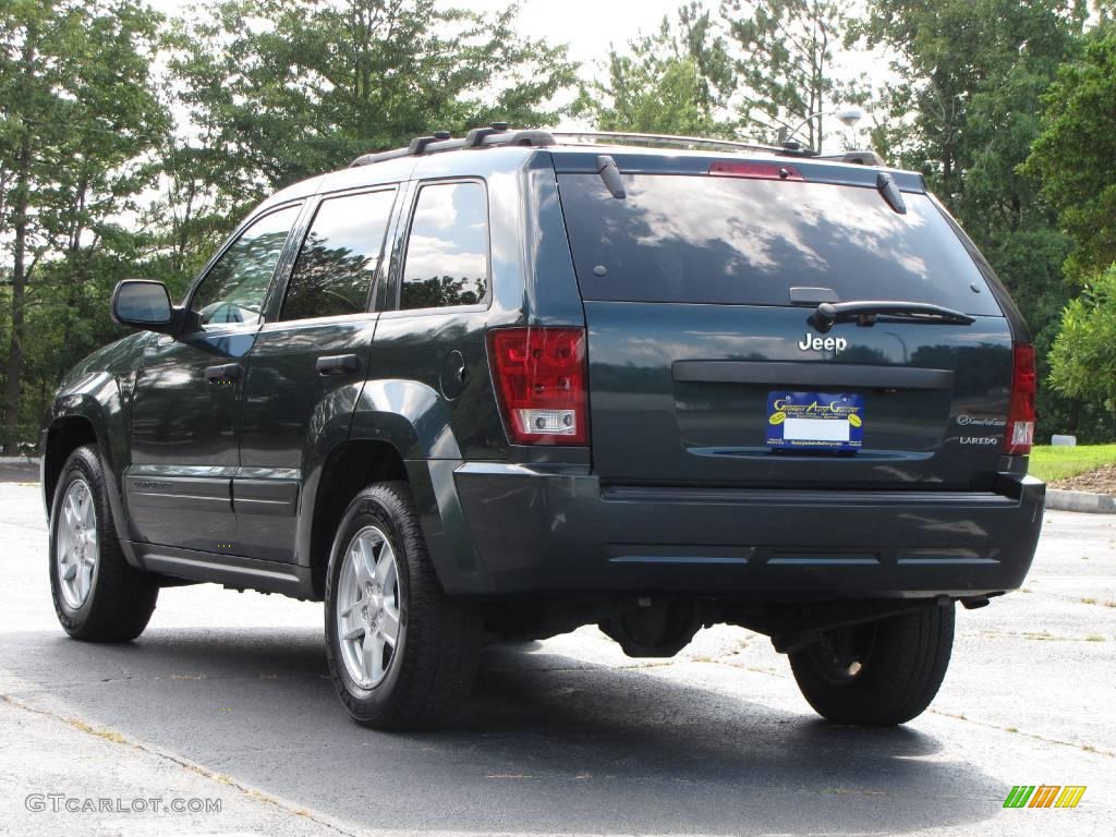 2005 Grand Cherokee Laredo - Deep Beryl Green Pearl / Khaki photo #3