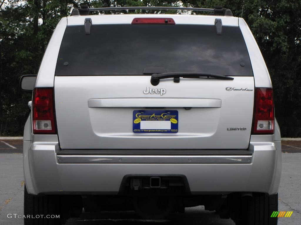 2005 Grand Cherokee Limited - Bright Silver Metallic / Dark Khaki/Light Graystone photo #16