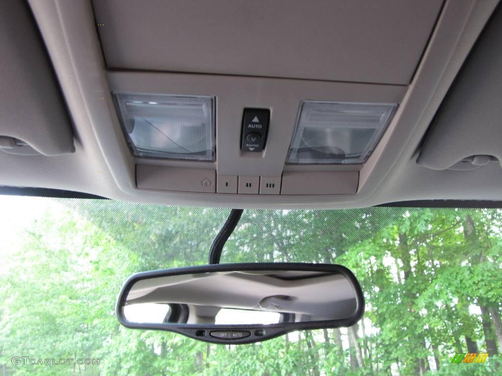2005 Grand Cherokee Laredo - Deep Beryl Green Pearl / Khaki photo #10