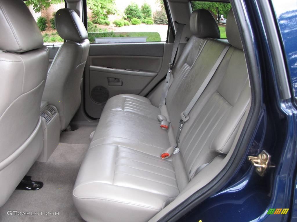 2005 Grand Cherokee Laredo - Midnight Blue Pearl / Medium Slate Gray photo #30