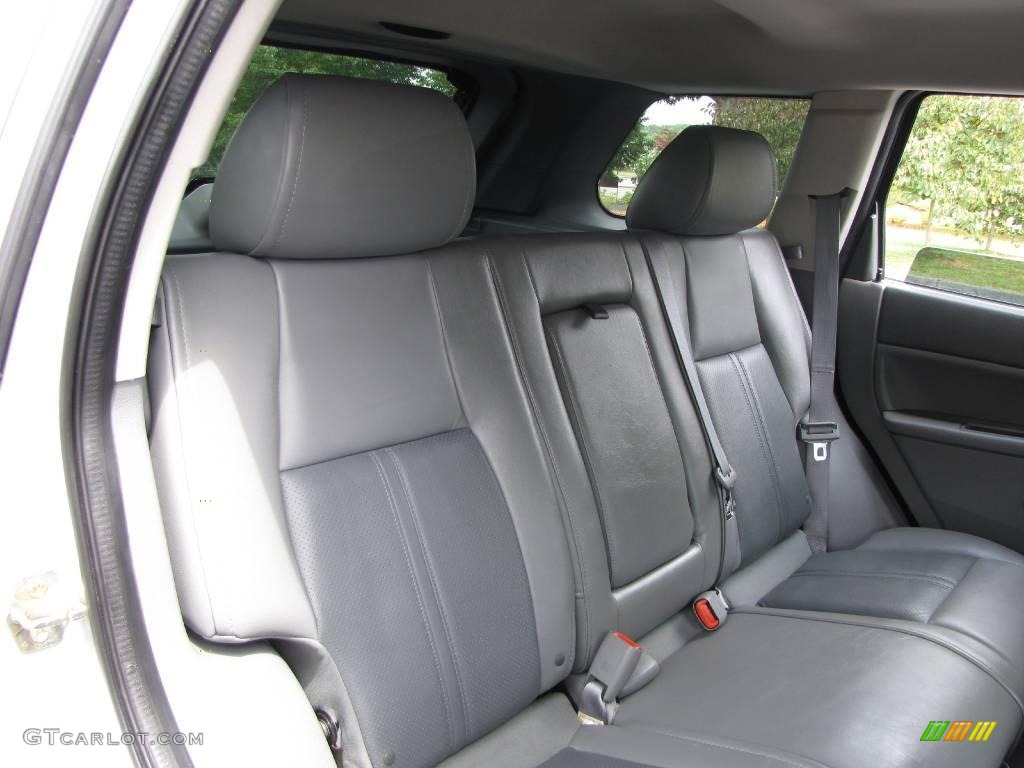 2005 Grand Cherokee Limited - Bright Silver Metallic / Dark Khaki/Light Graystone photo #39
