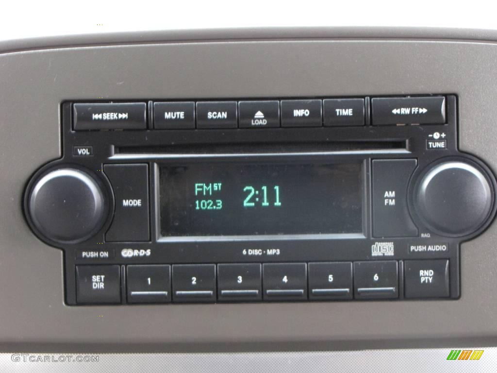 2005 Grand Cherokee Laredo - Midnight Blue Pearl / Medium Slate Gray photo #43