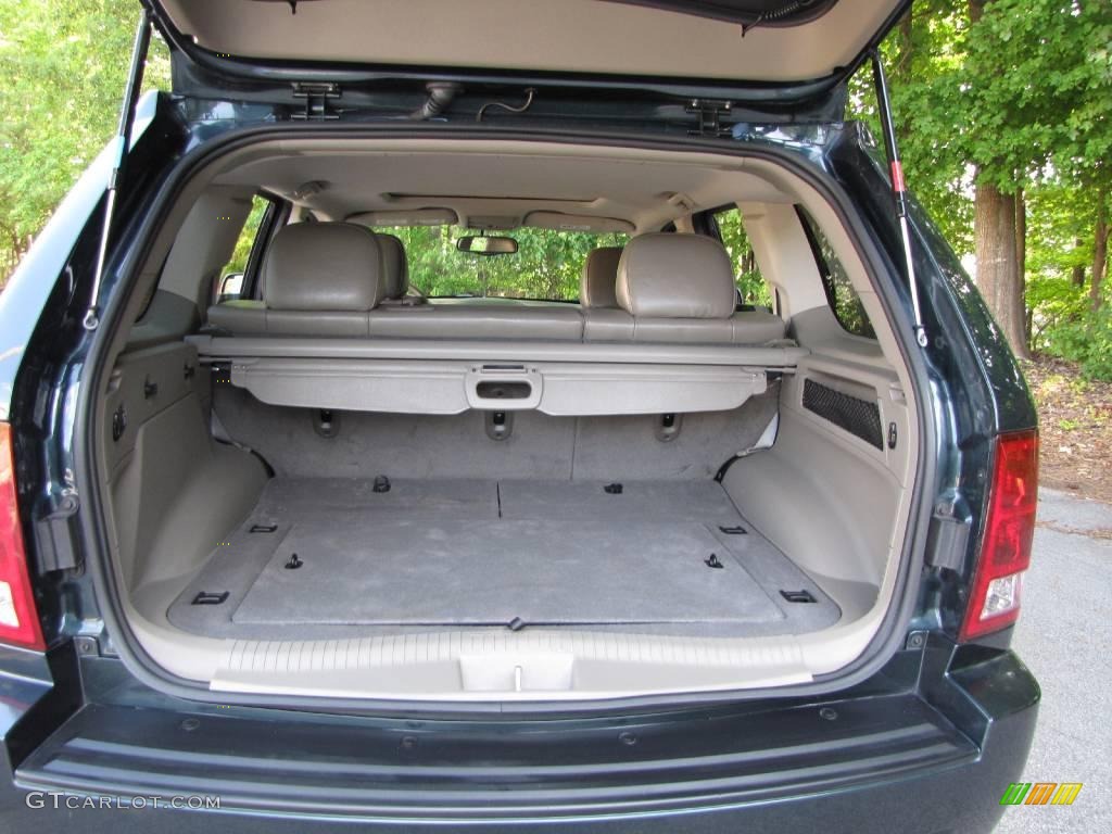 2005 Grand Cherokee Laredo - Deep Beryl Green Pearl / Khaki photo #43