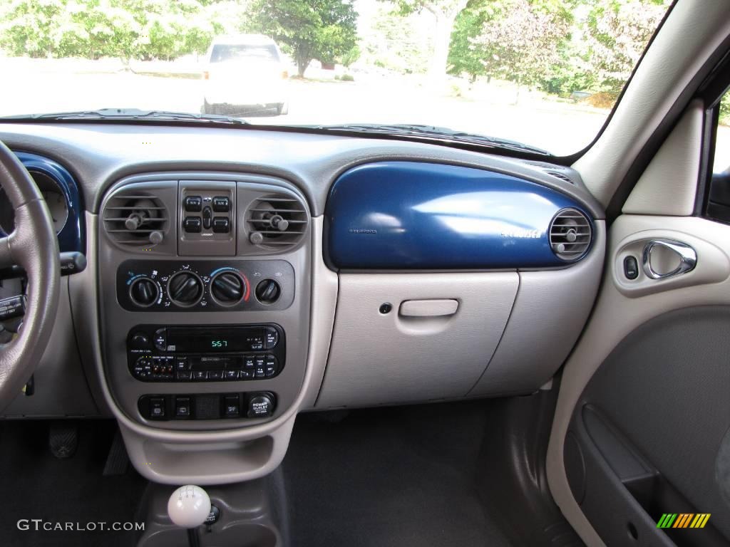 2001 PT Cruiser Limited - Patriot Blue Pearl / Gray photo #44