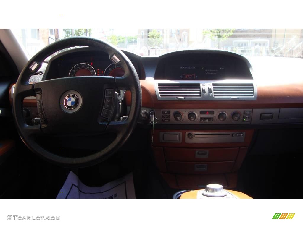 2004 7 Series 745i Sedan - Titanium Silver Metallic / Black/Black photo #17