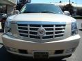 Gold Mist - Escalade Hybrid AWD Photo No. 2