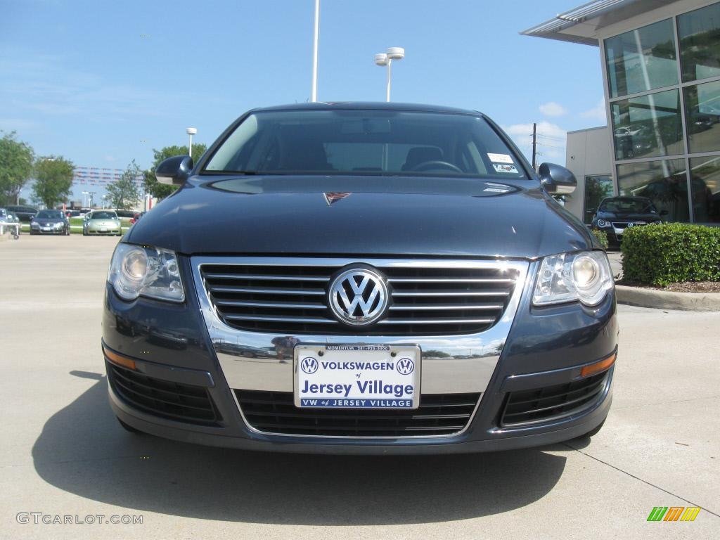 2007 Passat 2.0T Sedan - Deep Black / Black photo #4