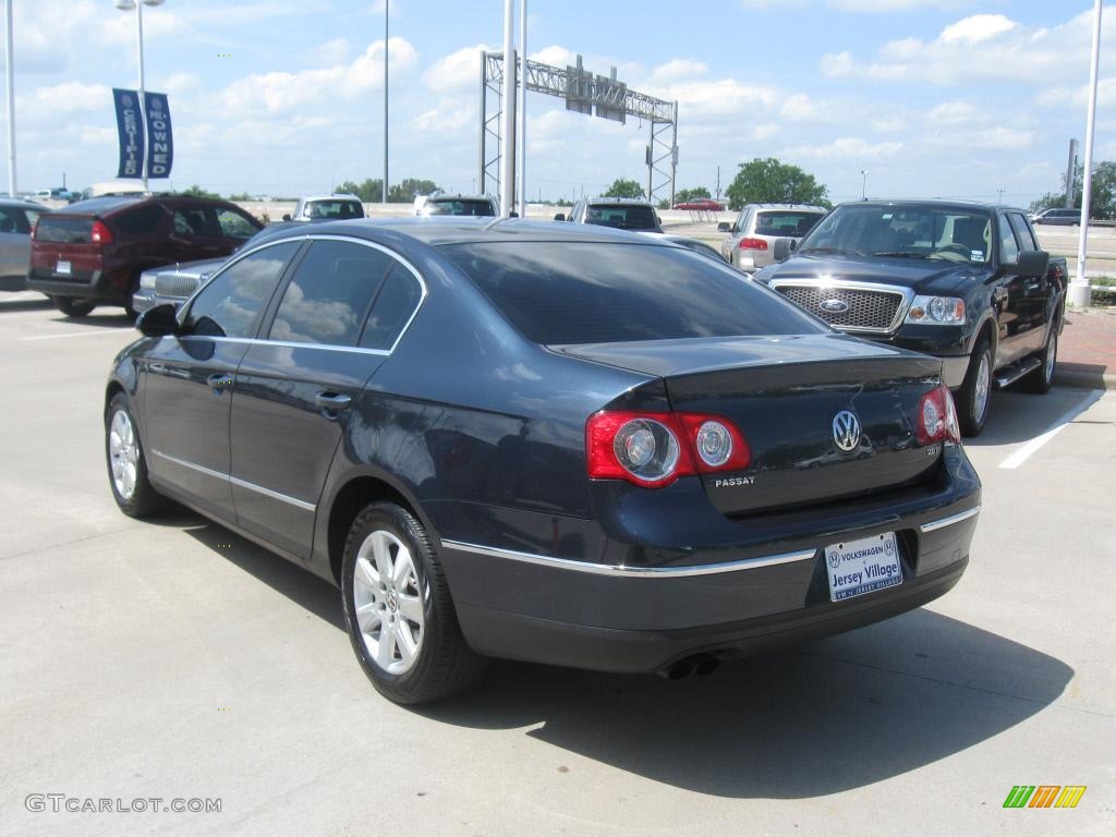 2007 Passat 2.0T Sedan - Deep Black / Black photo #7