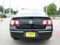 Deep Black - Passat Turbo Sedan Photo No. 4