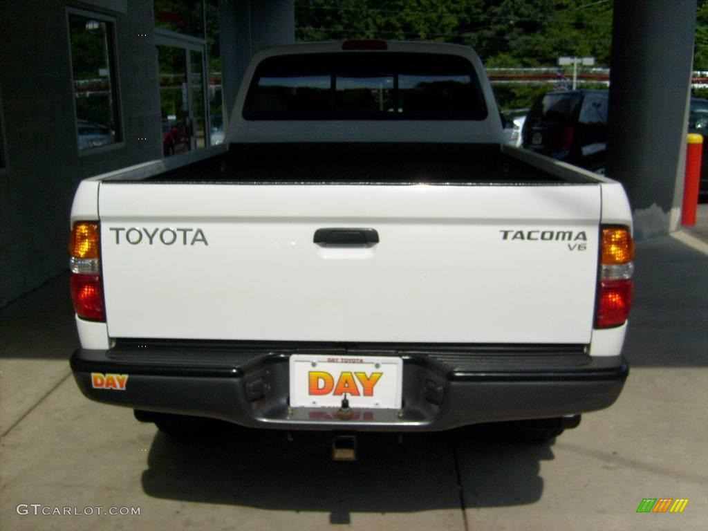 2002 Tacoma V6 Xtracab 4x4 - Super White / Oak photo #6