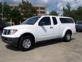 Avalanche White - Frontier XE King Cab Photo No. 1