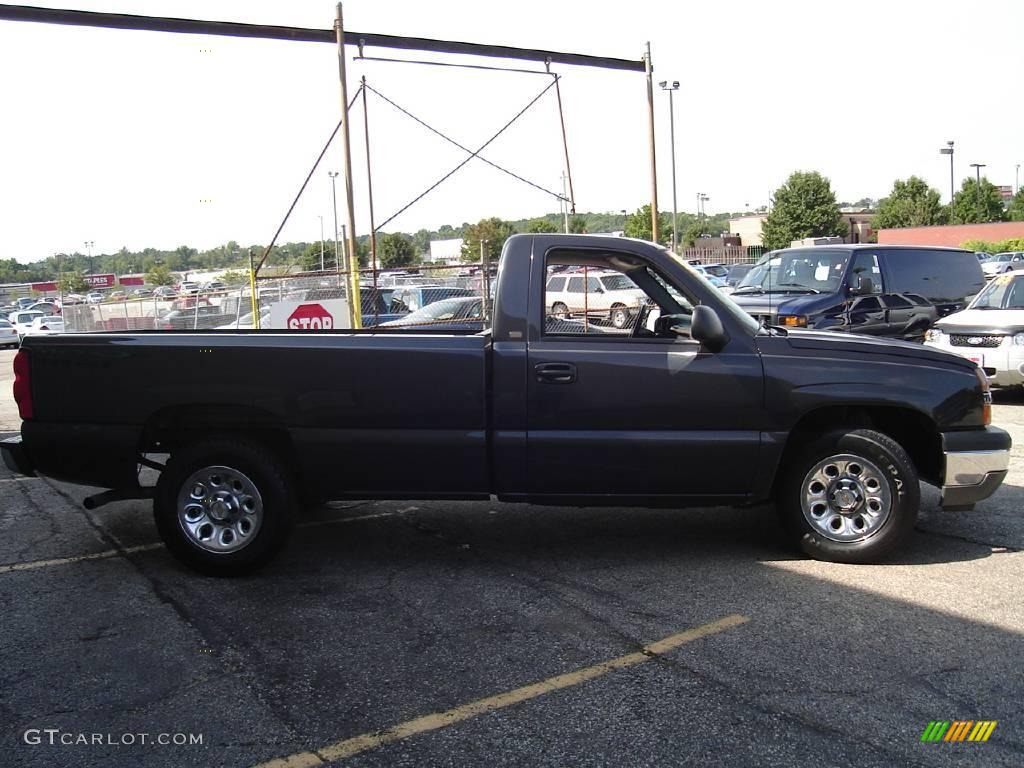 2005 Silverado 1500 Regular Cab - Black / Dark Charcoal photo #6