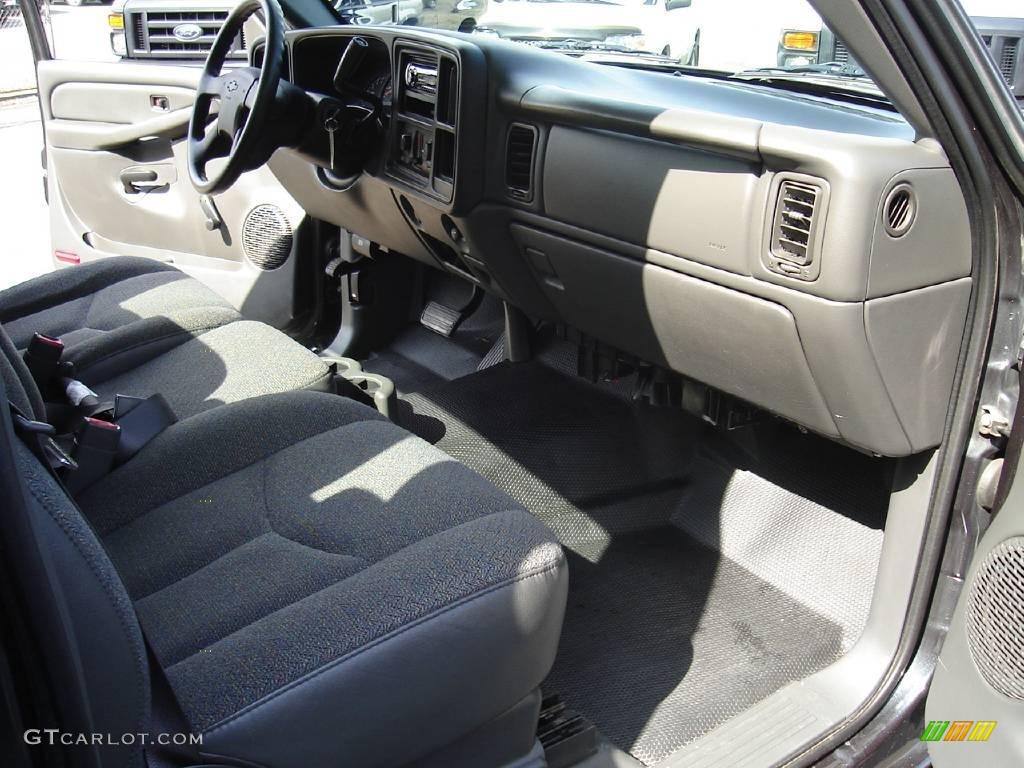 2005 Silverado 1500 Regular Cab - Black / Dark Charcoal photo #15