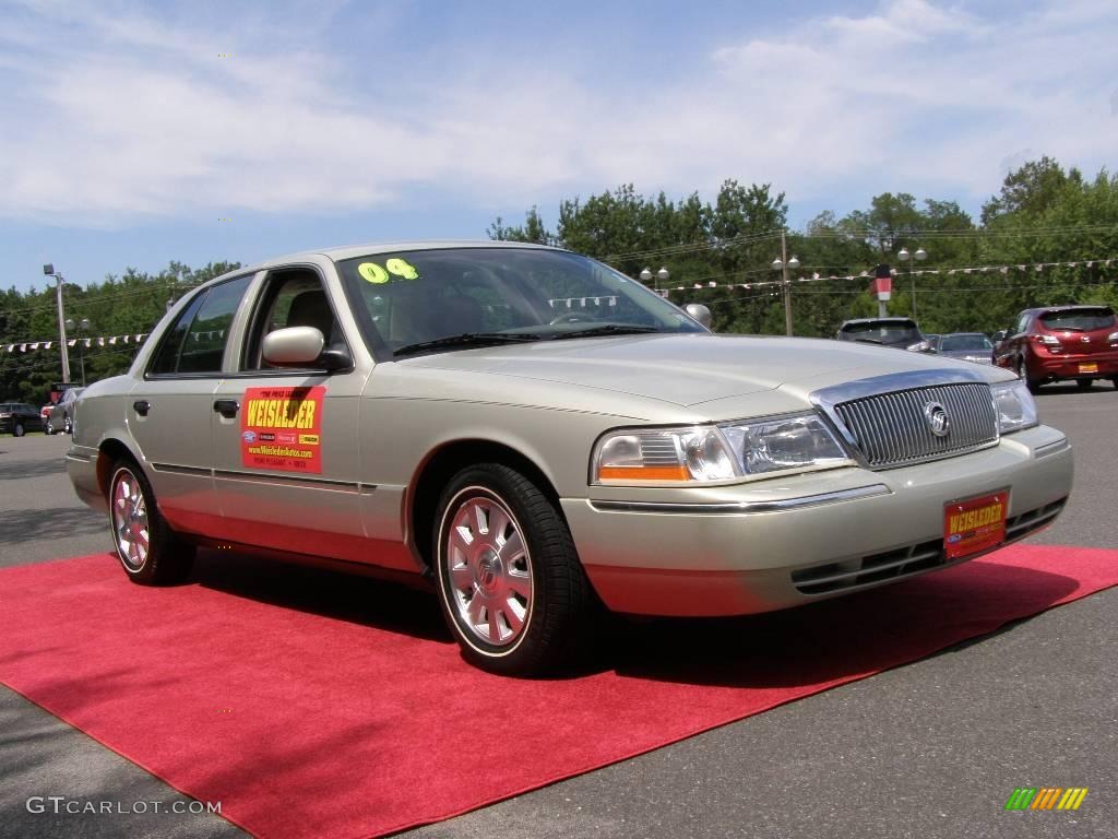 2004 Grand Marquis LS - Gold Ash Metallic / Medium Parchment photo #3