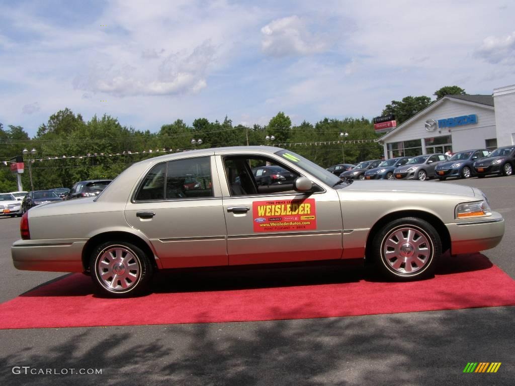 2004 Grand Marquis LS - Gold Ash Metallic / Medium Parchment photo #5