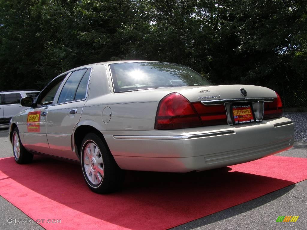 2004 Grand Marquis LS - Gold Ash Metallic / Medium Parchment photo #7