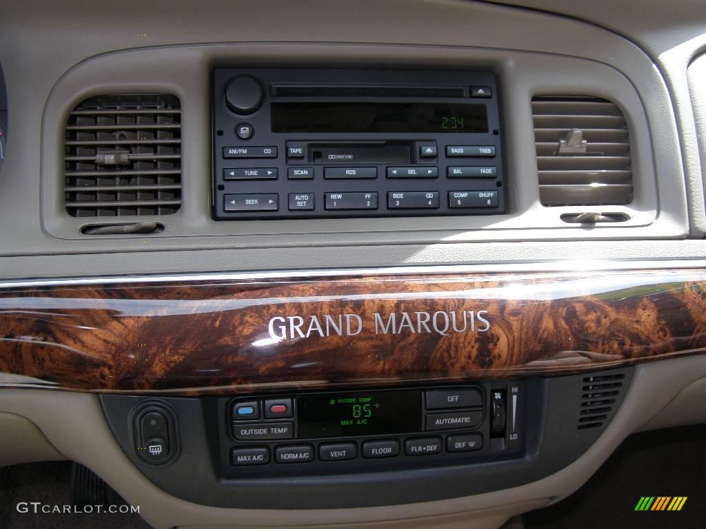 2004 Grand Marquis LS - Gold Ash Metallic / Medium Parchment photo #16