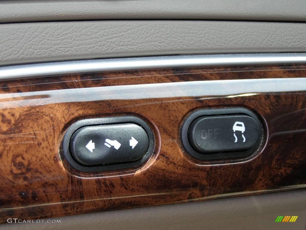 2004 Grand Marquis LS - Gold Ash Metallic / Medium Parchment photo #18