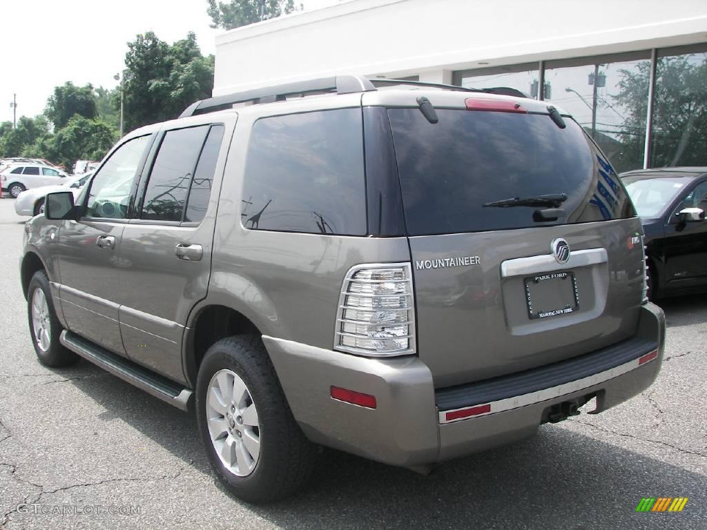 2006 Mountaineer Luxury AWD - Mineral Grey Metallic / Camel photo #28