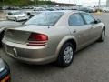 Light Almond Pearl - Stratus SE Sedan Photo No. 3