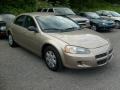 2002 Light Almond Pearl Dodge Stratus SE Sedan  photo #4