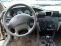 Light Almond Pearl - Stratus SE Sedan Photo No. 11